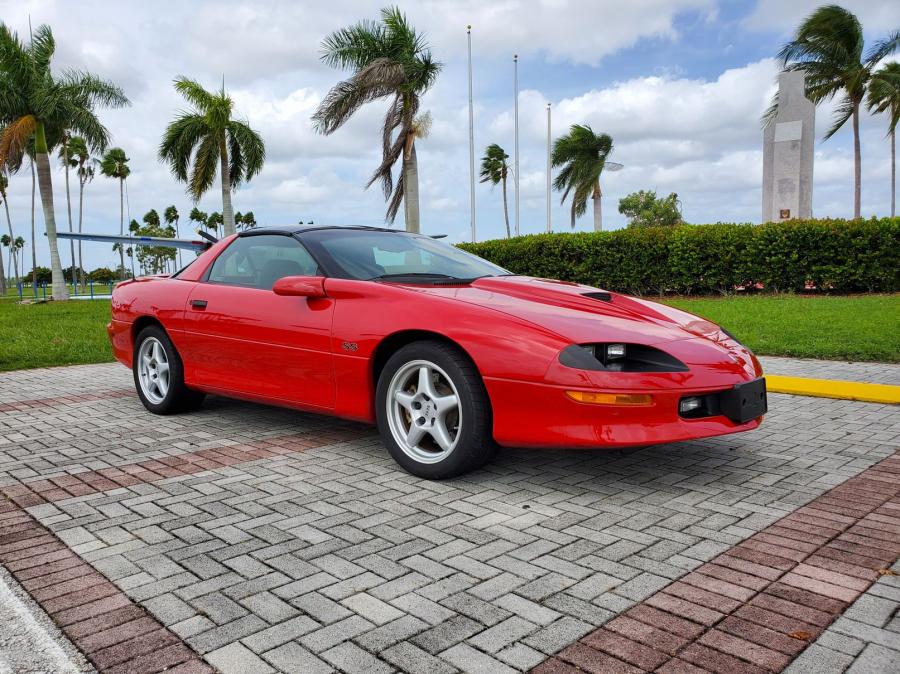  Chevrolet Camaro SS (1710) 1996 года  (фото 13 из 101)
